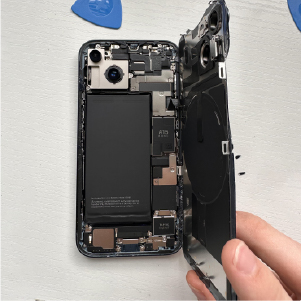 Our iPhone 14 Repair Services You Can Count On-100.jpg